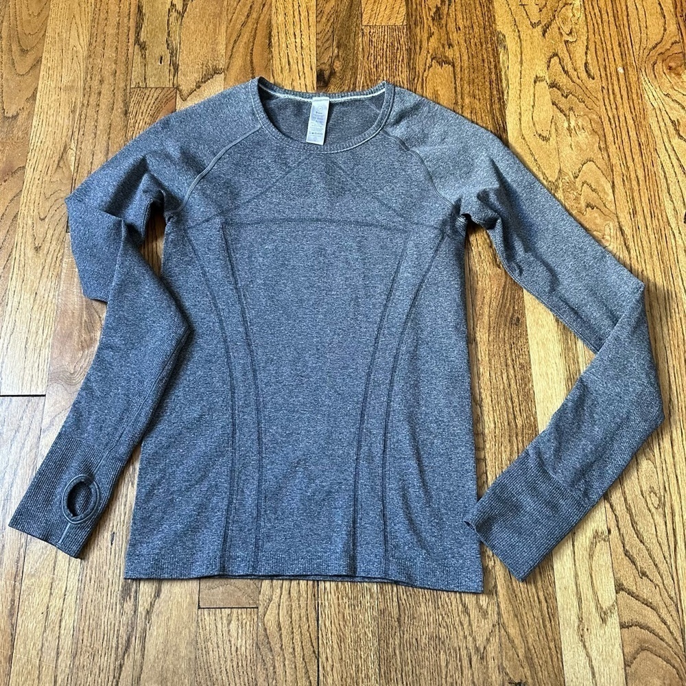 Ivivva Fly Tech Fitted Long Sleeve Top Sz L